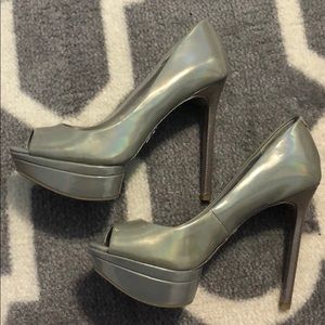 Jennifer Lopez Pumps
